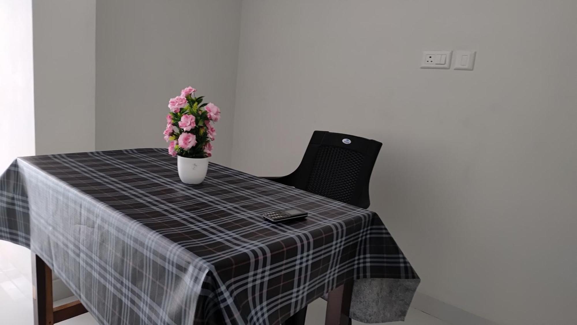 Sivasarass Rooms Thiruvananthapuram Kültér fotó